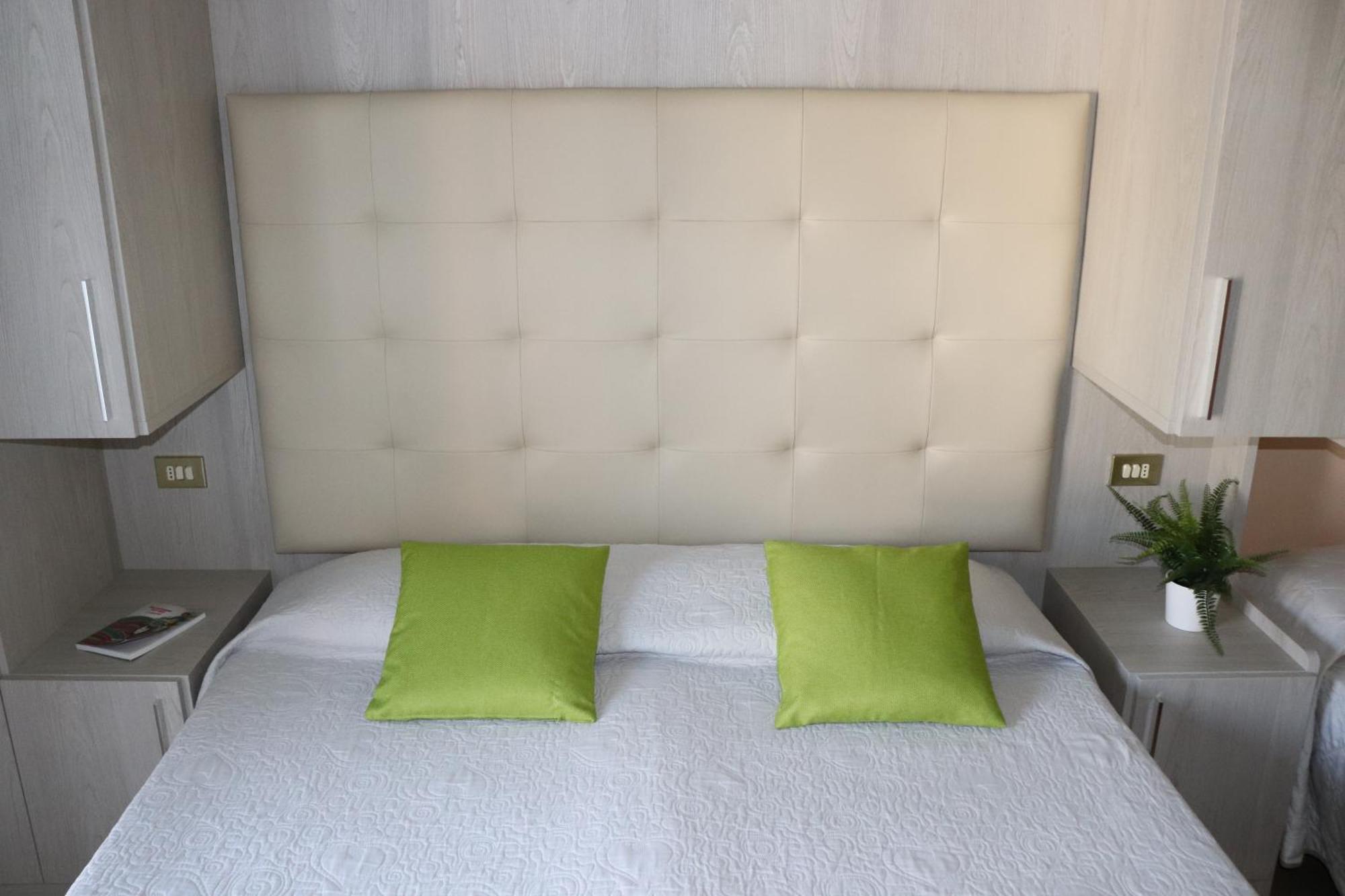 Hotel Barca D'Oro Bellaria-Igea Marina Buitenkant foto
