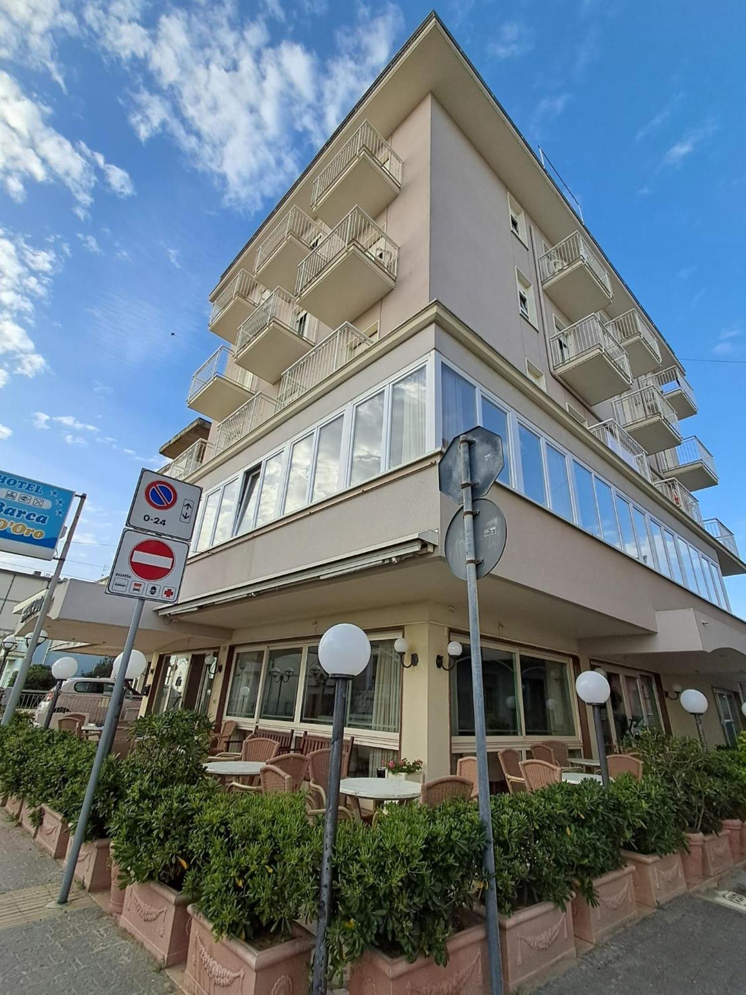 Hotel Barca D'Oro Bellaria-Igea Marina Buitenkant foto