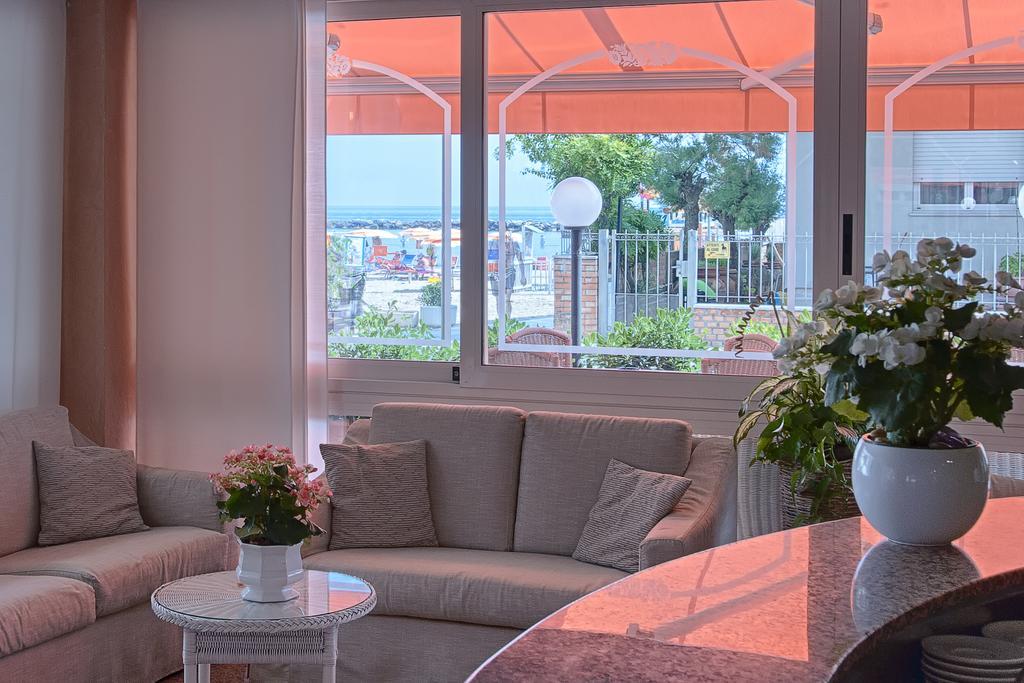Hotel Barca D'Oro Bellaria-Igea Marina Buitenkant foto